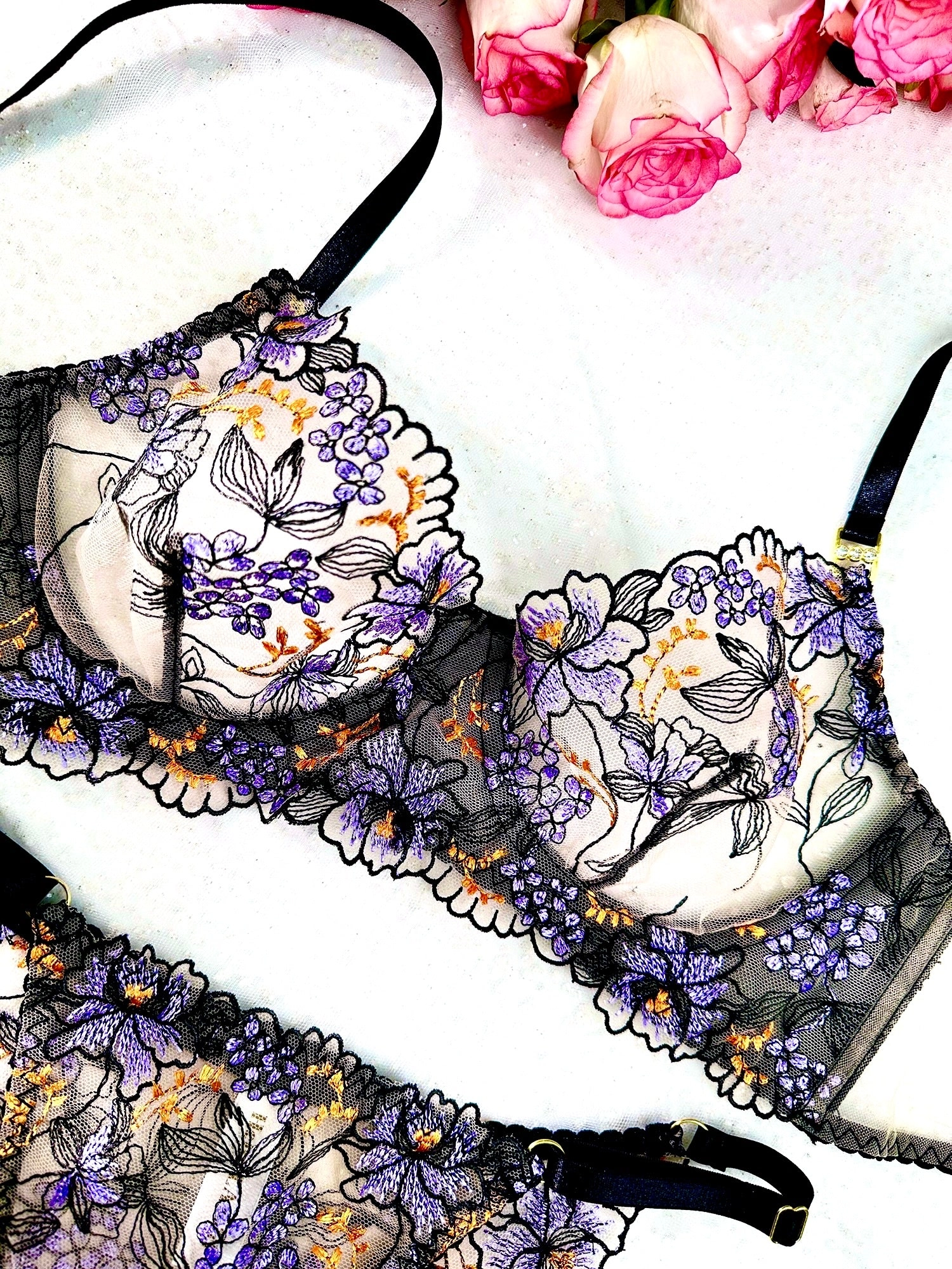 Elegant Noir Black Lace Lingerie Set