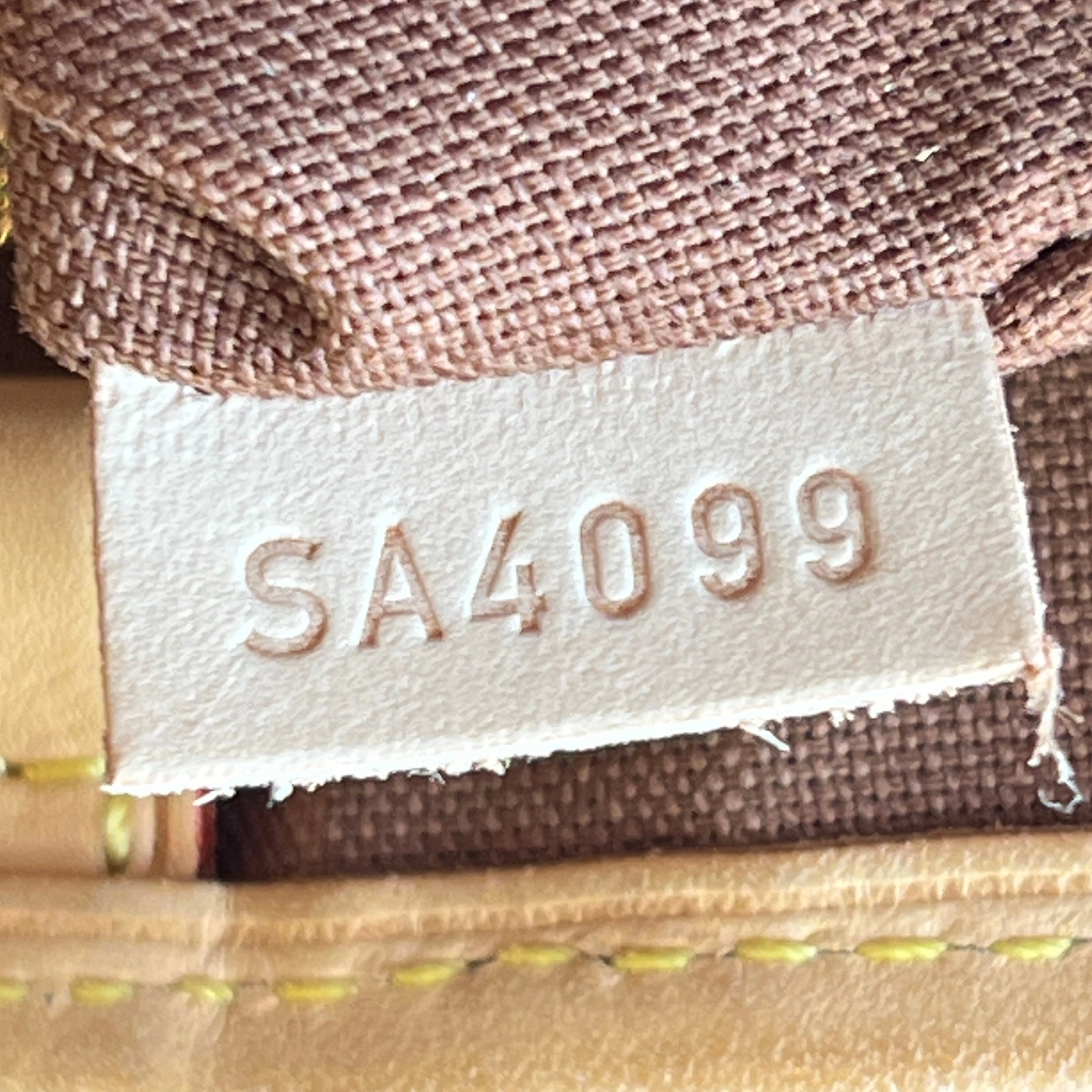 LOUIS VUITTON Monogram Batignoles Shoulder Bag