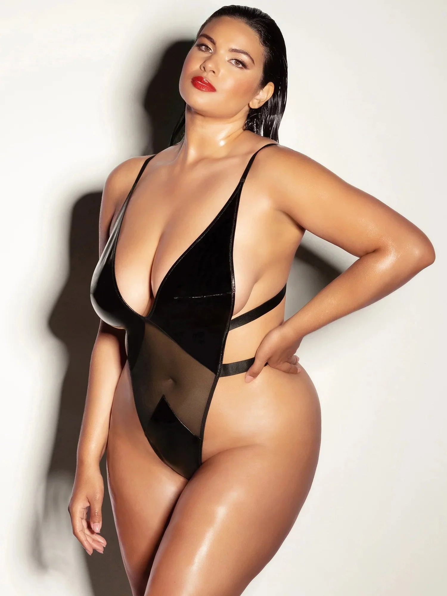 Oh la la Cheri Curvy Limitless Teddy Vinyl Black