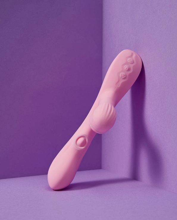 Sakura G-Tapping Sucking Licking Vibrating Dildo (4-in-1)